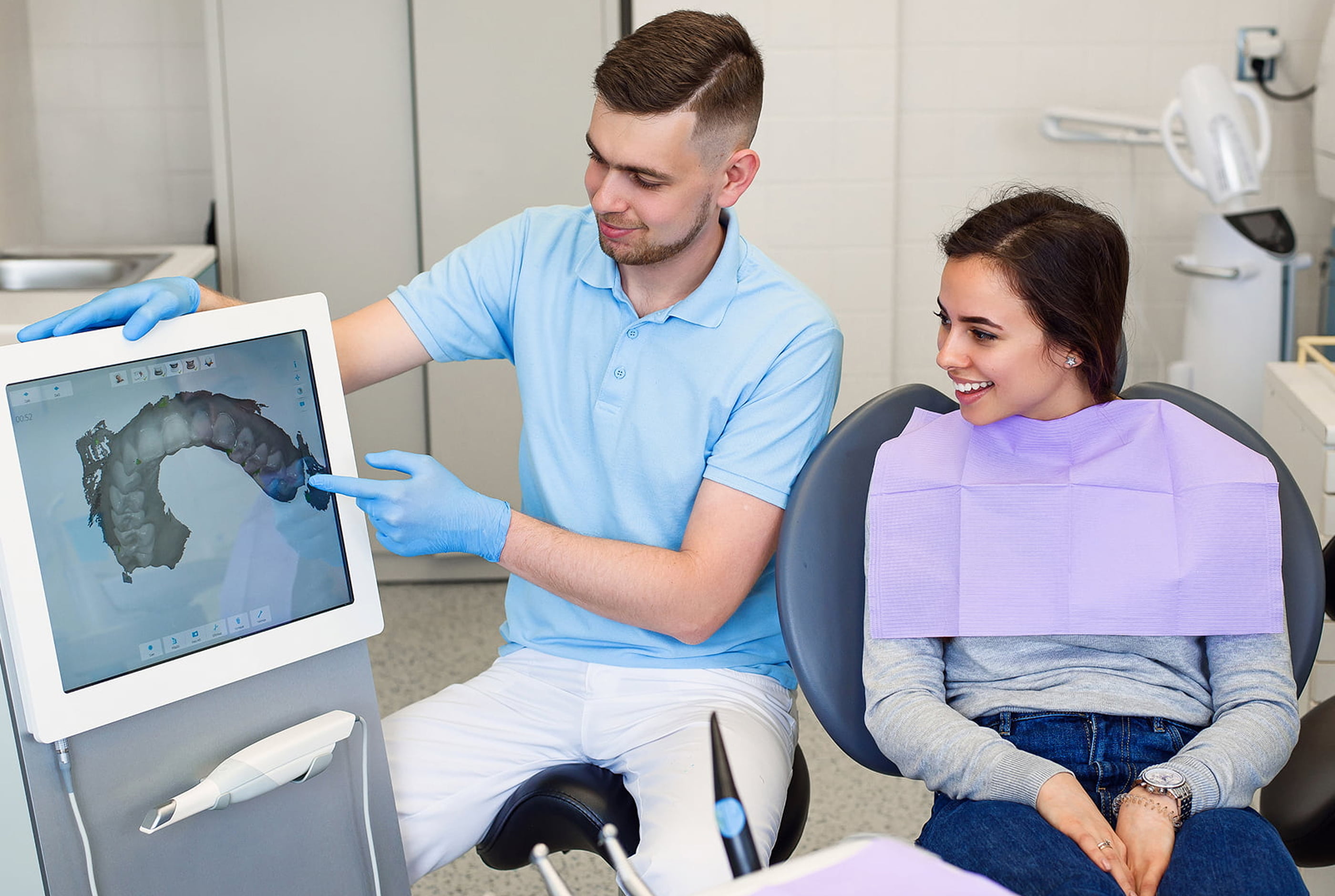 Digital X-rays for precise diagnosis and planning.